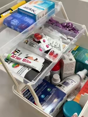 This 3-tier medicine organizer makes it SO much easier to actually find what you need without digging through the cabinet 😂💊 #TikTokShop #Organization #HomeFinds #OrganizingHacks #AmazonFinds 