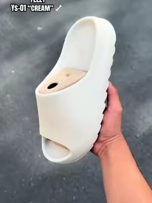Yeezy ys-01 cream!😍😍 #yeezy #ys01 #yeezybone #boneslides #comfyslides