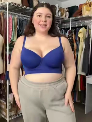 Visible back bulges spoil fitted outfits! Side coverage smooths excess flesh for a sleek silhouette.#Shapellx #Bra #BustFit #Comfortable #Soft #musthave