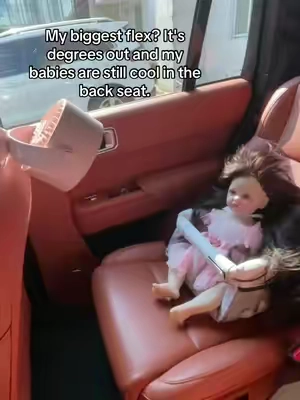 Am I the only one who didn't know backseat is way hotter than front? #CarEssentialsForKids #SummerCarHack #PortableStrollerFan #ParentLifeHacks #DealsForYouDays #summerwins #tiktokshopmemorialday