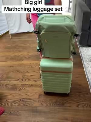 This beautiful matching travel set has enough storage to fit all your vacay needs! Looks so sleek and grown, no more miss match luggage! #travel #luggage #suitcase #tiktokshopcreatorpicks #travelbag 