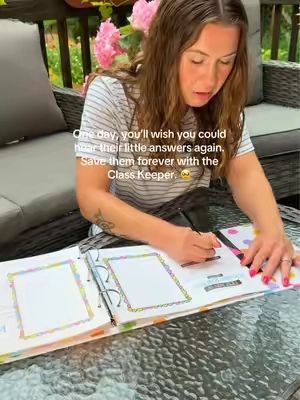 okay parents this is your sign to keep these memories to look back on forever. it’s never too late to start 🥹 #memorybook #classkeeper #firstdayofschool #lastdayofschool 