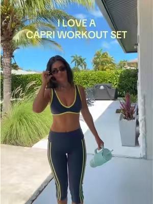 Capri foldover workout set >>>