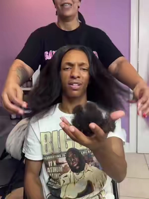 I don’t why or how, but he’s back in my chair😱🫧wash day #wavytalkdfyd #dealsforyoudays 