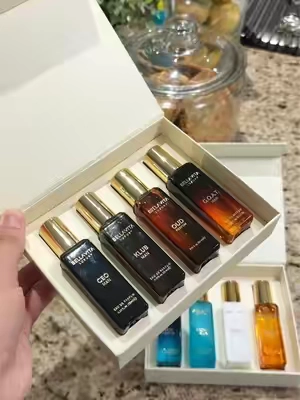 Some of the best colognes I’ve smelt 🤤 #cologne #colognes #menscologne #bellavita 