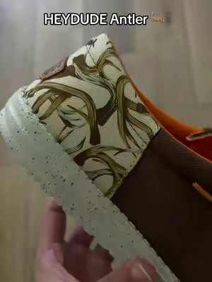 #camoshoes #deerhunting #heydudecamo #heydudeshoes #tiktokshopcreatorpicks 