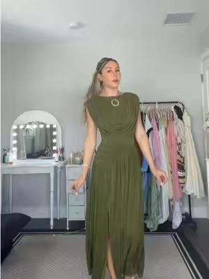 I’m wearing the smallest size 🤍 #TikTokshopbacktoschool #weddingguestdress #formaldress 