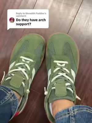 Replying to @Meredith Paddles yes a little bit of arch support in them #barefootshoes #widetoebox #archsupport 