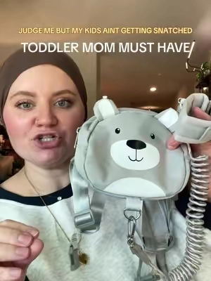 I will never judge a mom for taking action to be safe with their children, especially when out in public! #toddlermom#MomsofTikTok#momsoftiktokclub#toddlertok#toddlermomlife 