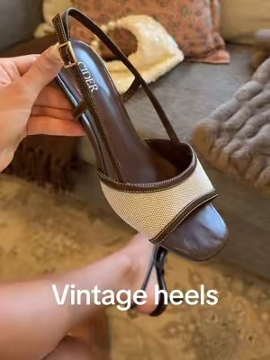 ooooh my goodness😍😍 perfect heel #heels #vintageheels #kittenheels #oldmoneyoutfits #closetstaples 