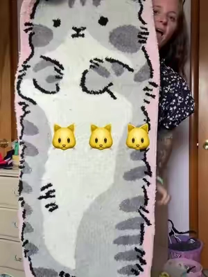 cutest dorm room rug ever 🐱 #catrug #dormroomideas #cuterug #homefinds 
