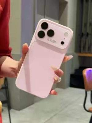 It's so pretty !!✨🌸✨ #phoneeases #springcolors #softaesthetic #fyp 