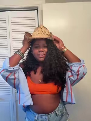 obsessed w/ this hat 😍😍 #blackgirlhairstyles #fyp #grwm #miracleknots #ilovemaddy 