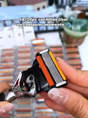 ⚡️ Afeítate más rápido y inteligente con esta herramienta imprescindible 🤩 Adiós a los afeitados desordenados y hola a resultados impecables! #TikTokshopbacktoschool #afeitar #barberia #cuchillas #hombres