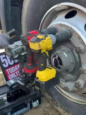 My Favorite Tool Right Now ❤️ #TikTokshopbacktoschool #TikTokMadeMeBuyIt #ToolTok #Mechanic #DIY 