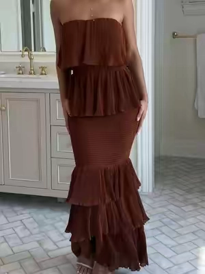 this dress will have you looking ⏳ @ChicMe_official #chicme #ruffledress #maxidress #fallfashion 