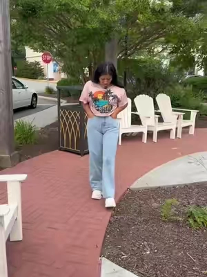 El pantalón de mezcililla más bonito 😍 es alto y recto #pantalos #mezclilla 