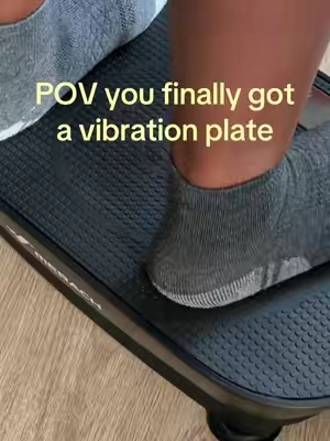 After months of debating, I finally got a vibration plate I can’t wait to start this journey  #vibrationplate #lymphaticdrainage #wellnesstok #wellnessroutine #unboxingvideo 