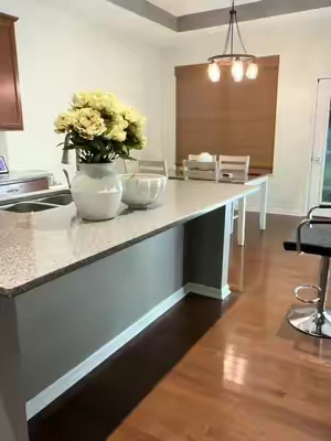 Barstools - PU Leather Swivel Chairs with Hydraulic Lift, Thick Seat Cushions, Backrests, Steel Frame, Home Decor Kitchen Counter Height Furniture.@Sweetcrispy S #creatorsearchinsights #barstoolchair  #barstool #barstools #homeimprovement 