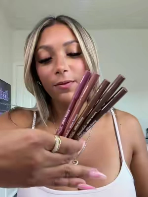 @ColourPop Cosmetics lip pencil set! #fyp #colourpop #lippencil #lipcombo #blackgirl 