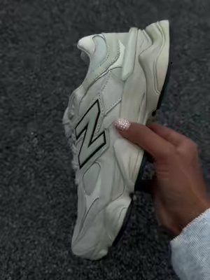Such a classic shoe to have in your collection 👟 #newbalance #fyp #sneaker #blowthisup #ttsneakerweek 