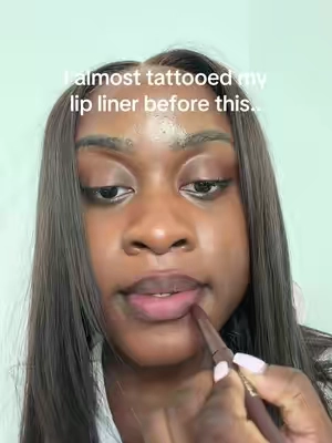 Shade: burnt brown! Linked in above my name #laka #lipliner #liplinerstain 