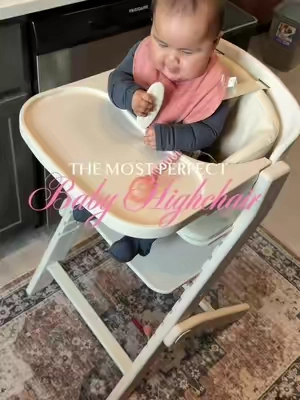 the perfect high chair !! 😍🎀 #babyhighchair #highchair #babytok #blw #CapCut 