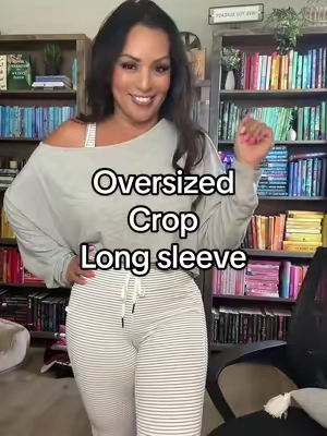 #gymfit #BacktoSchool #TikTokShopCreatorPicks #oversizedtop #coffeefit 