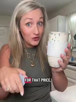 The perfect ceramic coffee mug for your morning coffee ☕️🤎 Cute enough to leave on your desk or kitchen counter, and practical enough for everyday use. A simple little upgrade for your coffee routine! #ceramicmug #coffeemug #travelmug 