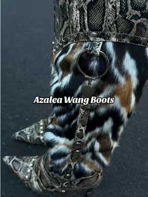 These are so sick and bonus for being wide calf friendly 😮‍💨 @AKIRA #azaleawang #boots #animalprint #falloutfits #stiletto 