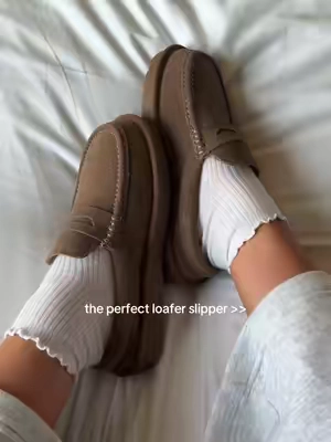 the memory foam cushion makes these so comfy & they will go with all of my fall outfits #cushionaire #loaferslippers #slipperloafer #clogs 