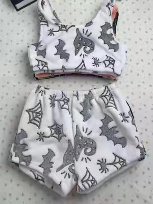 Glow-In-Dark Pajama Set!!So compy!!💀🎃👻#comfortable #pajama #pajamas #2pieceset #spotlightfinds #foryou #summerwins #halloween 