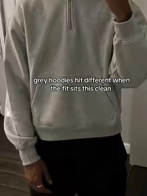 easy everyday piece without looking lazy #greyhoodie #pulloverhoodie #relaxedfit #streetwear #fitcheck 