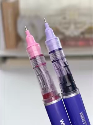 If you’re writing things down a lot as a nurse or other healthcare worker.. you’ll never want to be wothout this pen..😍😍😍#pen #stationery #nurselife #teacherlife #tiktokmademebuyit 