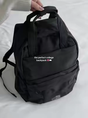 the sign to upgrade your school backpack 🖤✨ #bagsmart #backpack #schoolbackpack #backpacking #newsemester 
