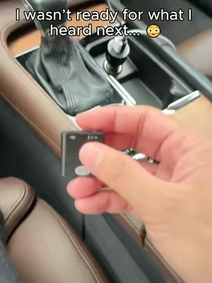 Mini recorder with magnetic which make it super easy to hide!#voicerecorder #tiktokshopmademebuyit #wifeandhusband #secret #hiden