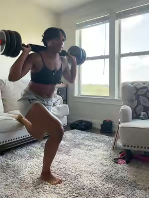 No crowded gym. No rack full of weights. Just ONE adjustable dumbbell set and a whole lot of work. 😮‍💨💪🏽 Perfect for switching between exercises quickly, saving space, and getting a full-body workout right at home. Heavy or light—we’re getting it DONE. 🔥 #AdjustableDumbbells #HomeWorkout #StrengthTraining #HomeGym #FitnessMustHaves 