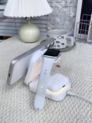 La estación de carga para todos los usuarios de Apple Necesidades #TiendaTikTok #TikTokMadeMeBuylt #TechTok #iPhoneAccesorios #MagSafe