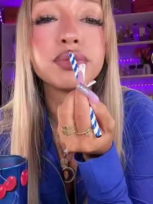 Glamlites new wild Pepsi lip kit 💋 #TikTokshopbacktoschool #glamlite #lipkit #lipcombo #lipliner  