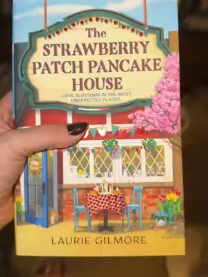 I am so glad she’s finally here! #tiktokshopexclusive #TheStrawberryPatchPancakeHouse #DreamHarborSeries #BookTok #Lauriegilmore 