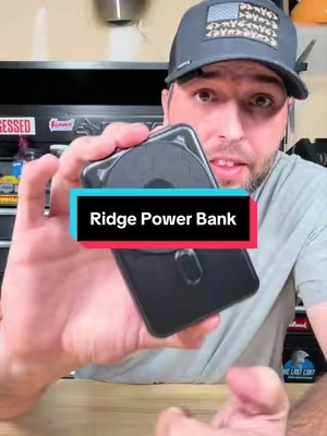 Ridge Power Bank! #ridge #powerbank #phonecharger #usbc #magsafe 