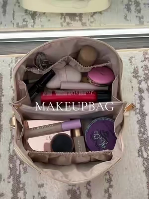 It fits so much stufff #makeupbag #travelbag 