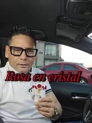 Rosa en cristal, adorno para ambiente femenino. #TikTokshopbacktoschool #rosas #3d #women #parati 