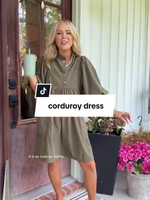 A corduroy dress??? How gorgeous🤩✨🤌🏼