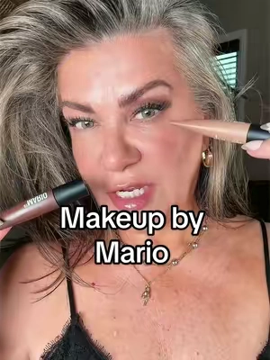 longwearing cream eyeshadows by our favorite makeup artist Makeup By Mario! #over50makeup #creameyeshadow #longwearingmakeup @Makeup By Mario 