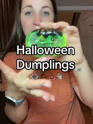 STOPPPP I HAD NO IDEA THESE WOULD BE THIS TEXTURE 🤩🤩 #dumplings #squishydumplings #halloweendumplings #sugardumplings #sugarsquishy