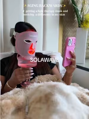 Aging backwards is the goal and I’m taking it very seriously ✨🤭 This has officially become one of my favorite steps in my skincare routine. #solawave #redlighttherapy #ledfacemask #skincareroutine #antiagingskincare @Solawave 