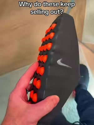 Nike got this one right 🔥🔥🔥#tiktokshopcreatorpicks #TikTokshopbacktoschool #nike #nikemind #slides 