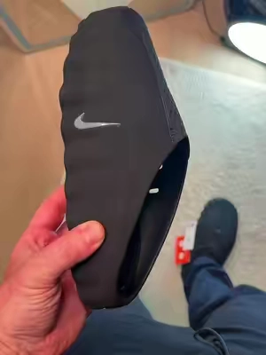 Nike got this one right 🔥🔥🔥#tiktokshopcreatorpicks #TikTokshopbacktoschool #nike #nikemind #slides 