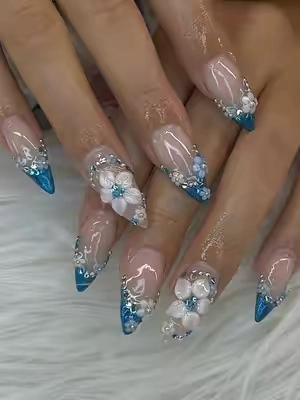 My job was on the floor when I saw these new polishes #gelpolish #cateye #nailtech #mermaid #beetlesgelpolish @BeetlesGelPolish 